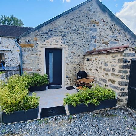 Maisonette Proche De Fontainebleau Ville-Saint-Jacques Eksteriør billede